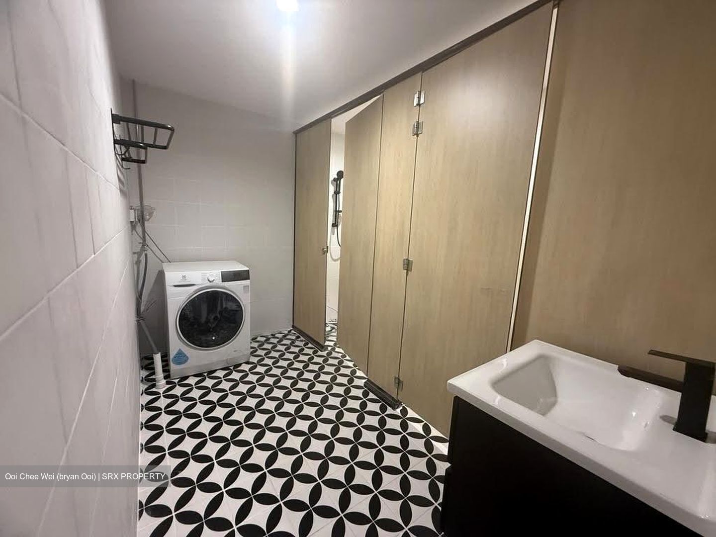 Admiralty Road East (D27), Semi-Detached #631471331